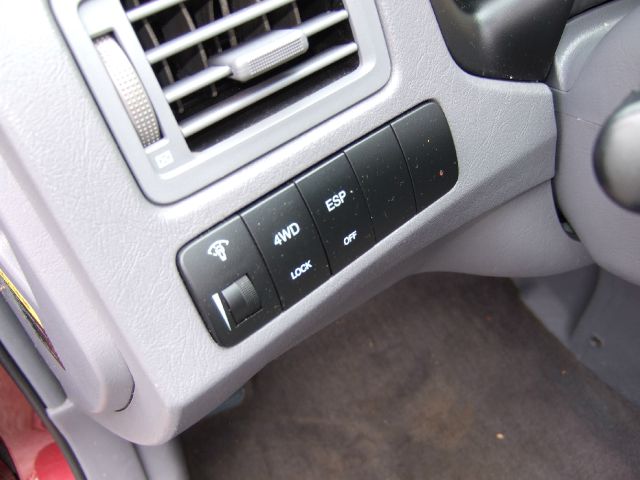 Hyundai Tucson 2005 photo 6