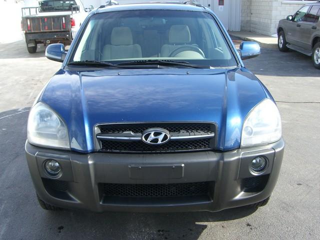 Hyundai Tucson 2005 photo 3
