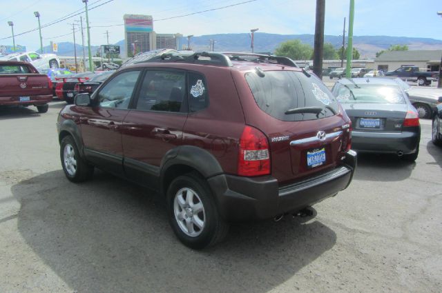 Hyundai Tucson 2005 photo 1