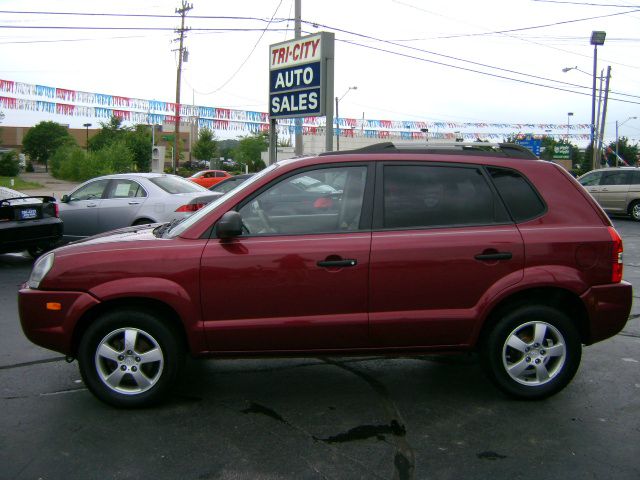 Hyundai Tucson 2005 photo 2