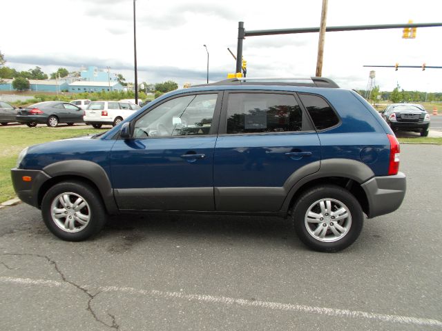 Hyundai Tucson 2006 photo 10