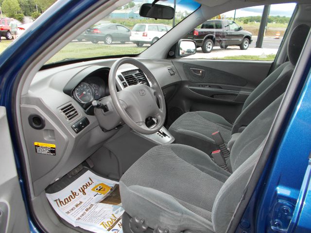 Hyundai Tucson 2006 photo 4