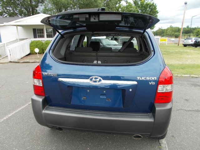 Hyundai Tucson 2006 photo 7