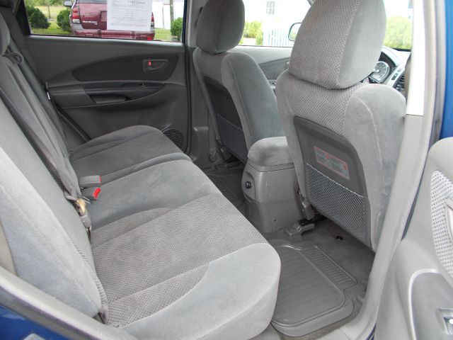 Hyundai Tucson 2006 photo 9