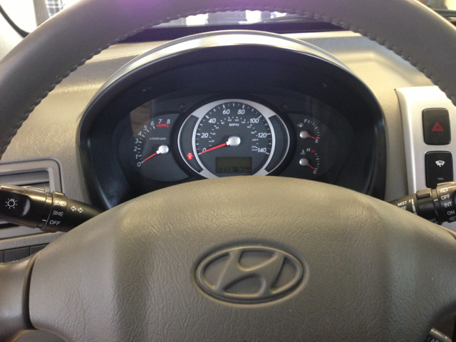 Hyundai Tucson 2006 photo 2