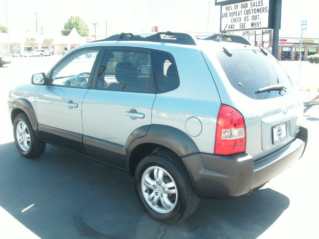 Hyundai Tucson 2006 photo 1