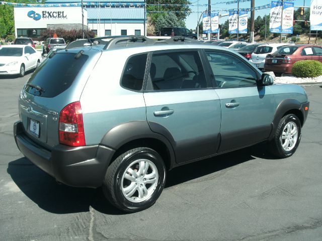 Hyundai Tucson 2006 photo 2