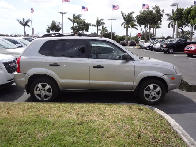 Hyundai Tucson 2006 photo 3