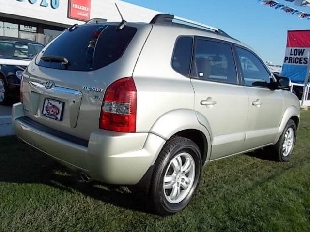 Hyundai Tucson 2006 photo 2