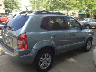 Hyundai Tucson 2006 photo 1