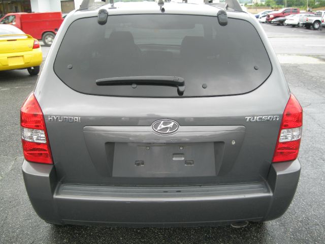 Hyundai Tucson 2007 photo 2