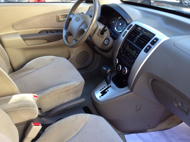 Hyundai Tucson 2007 photo 2