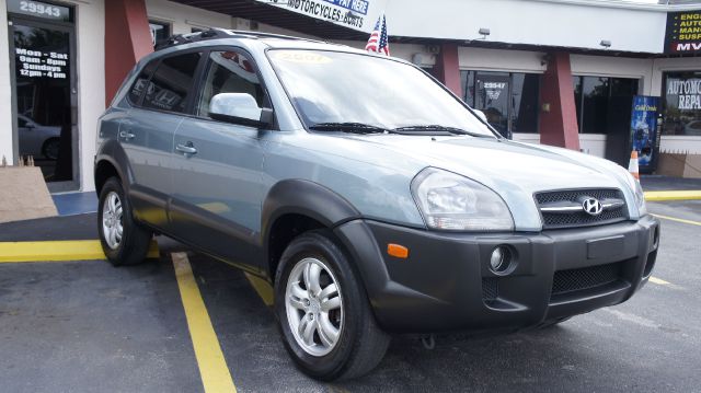 Hyundai Tucson 2007 photo 3