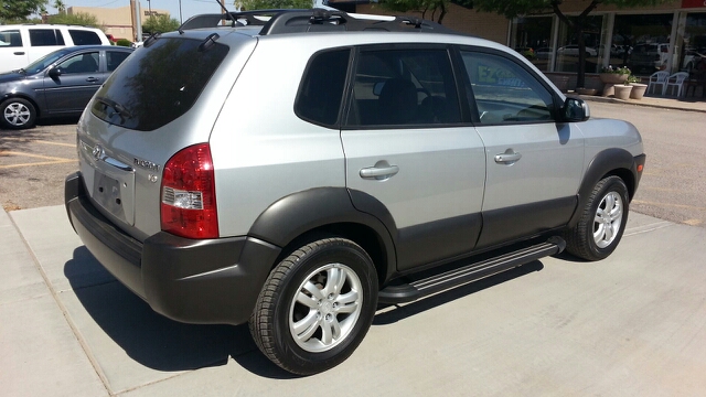 Hyundai Tucson 2007 photo 17