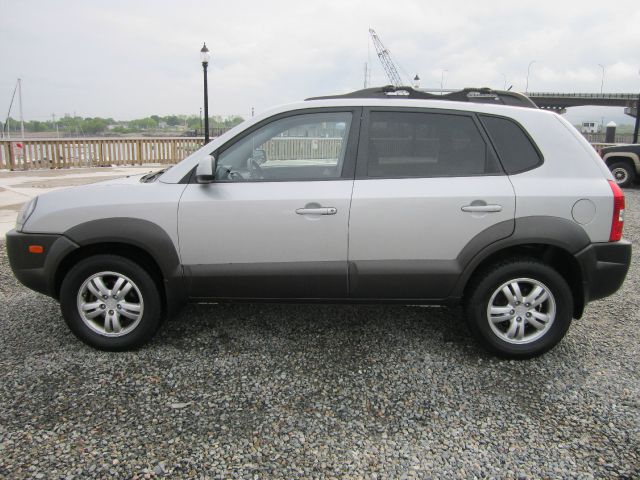 Hyundai Tucson 2007 photo 9