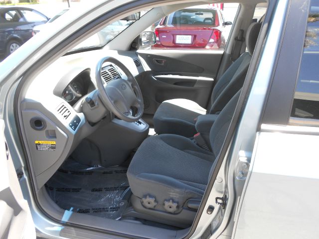 Hyundai Tucson 2007 photo 2