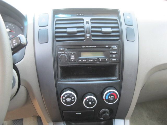 Hyundai Tucson 2007 photo 11