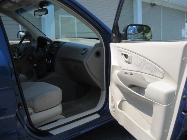 Hyundai Tucson 2007 photo 17