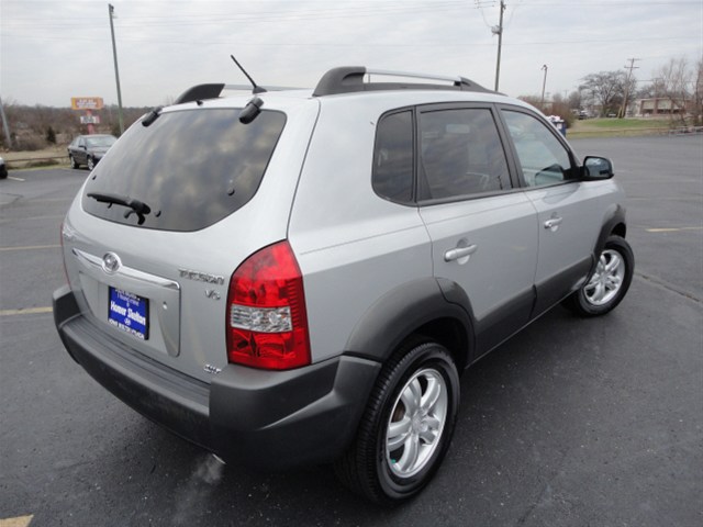 Hyundai Tucson 2008 photo 3