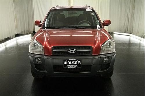 Hyundai Tucson 2008 photo 1