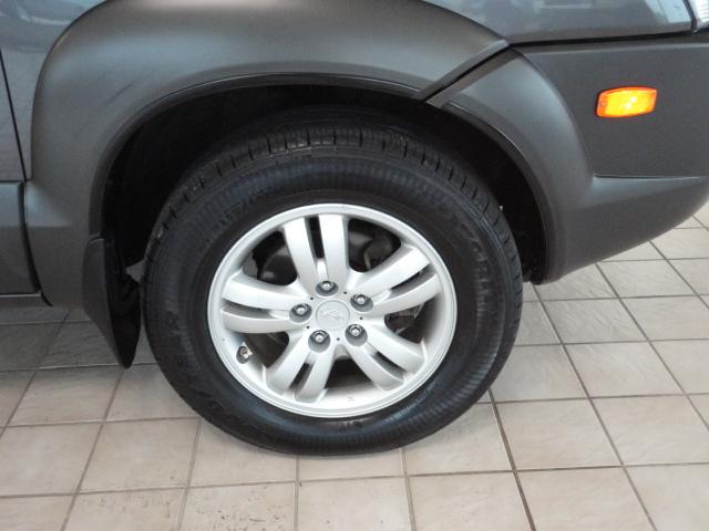 Hyundai Tucson 2008 photo 1