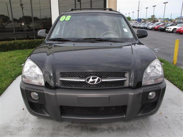 Hyundai Tucson 2008 photo 1