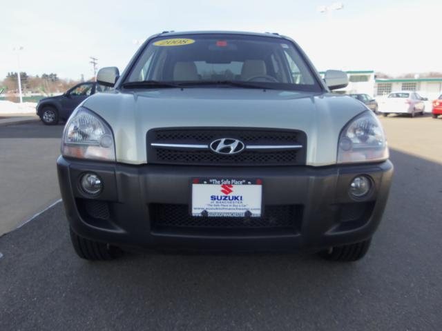 Hyundai Tucson 2008 photo 2