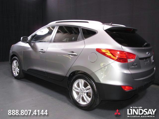 Hyundai Tucson 2011 photo 2