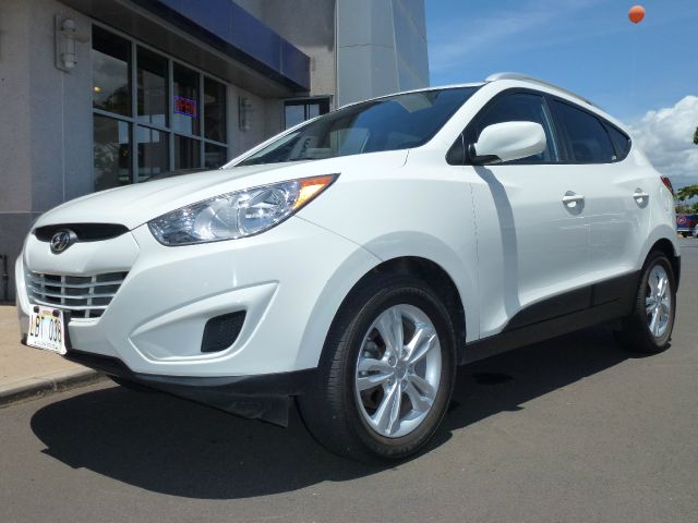 Hyundai Tucson 2011 photo 1