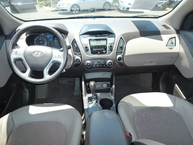 Hyundai Tucson 2011 photo 13