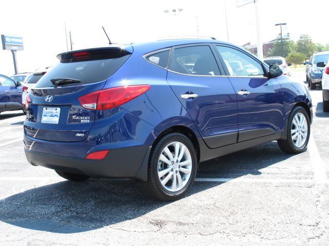 Hyundai Tucson 2012 photo 2