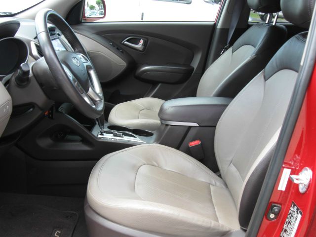 Hyundai Tucson 2012 photo 3