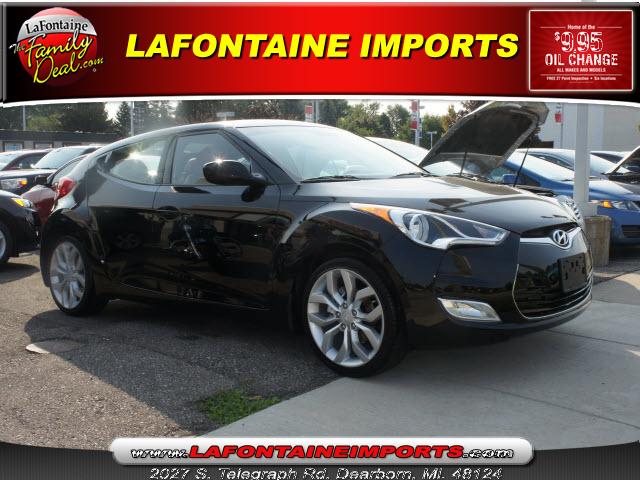 Hyundai Veloster Base Unspecified