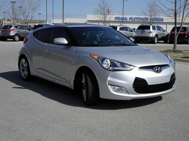 Hyundai Veloster 2012 photo 3