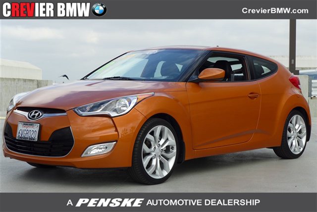 Hyundai Veloster Base Unspecified