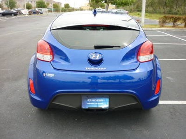 Hyundai Veloster 2012 photo 4