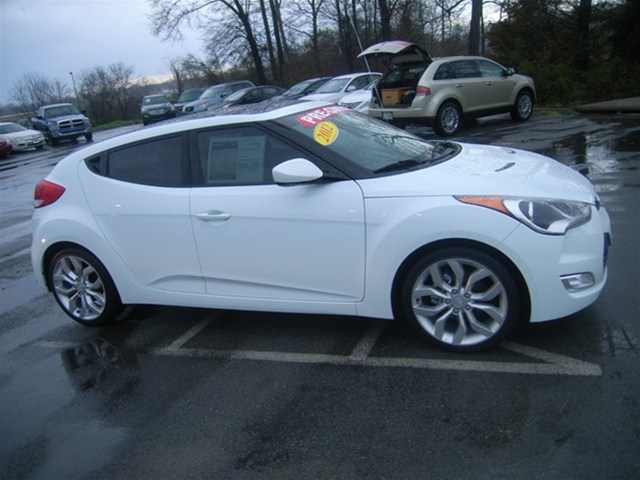 Hyundai Veloster 2012 photo 3