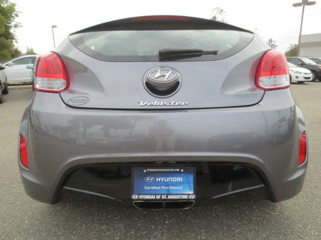 Hyundai Veloster 2012 photo 2