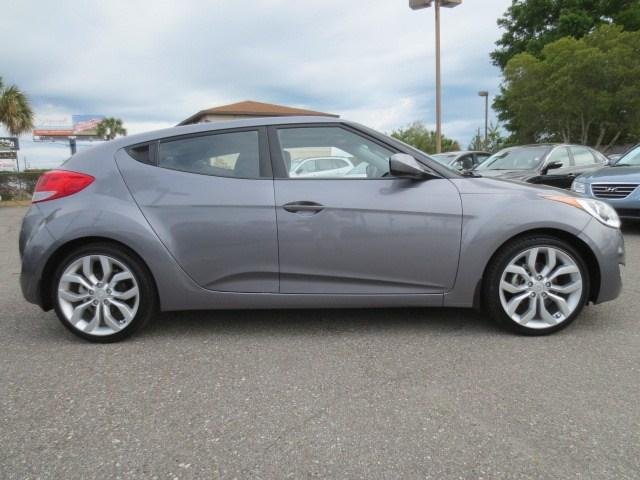 Hyundai Veloster 2012 photo 4