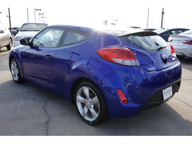 Hyundai Veloster 2012 photo 3