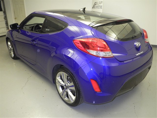 Hyundai Veloster 2012 photo 3