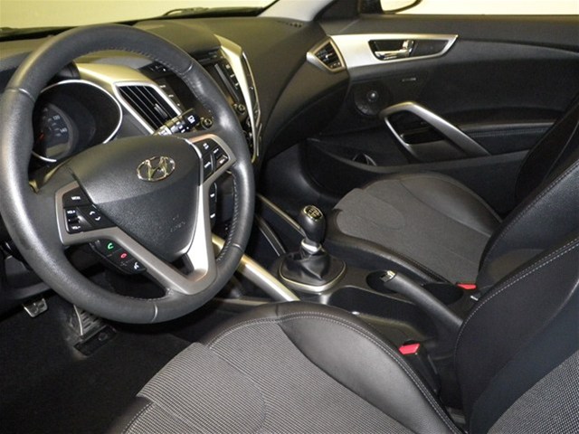 Hyundai Veloster 2012 photo 4