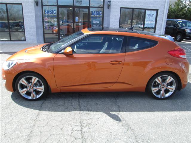 Hyundai Veloster Sport V6 COLD AIR Hatchback