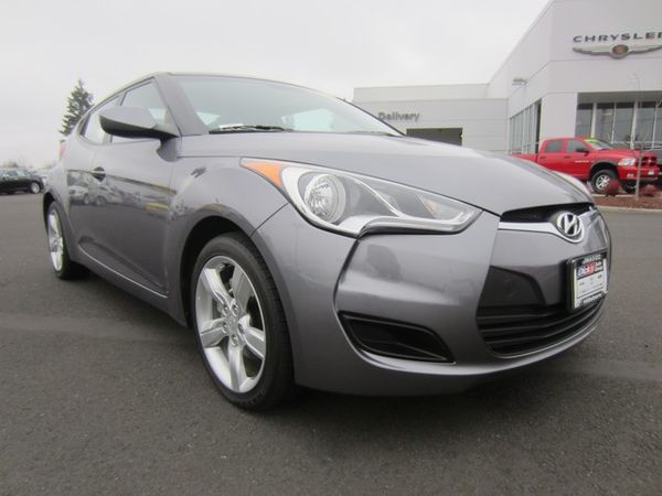 Hyundai Veloster Base Other