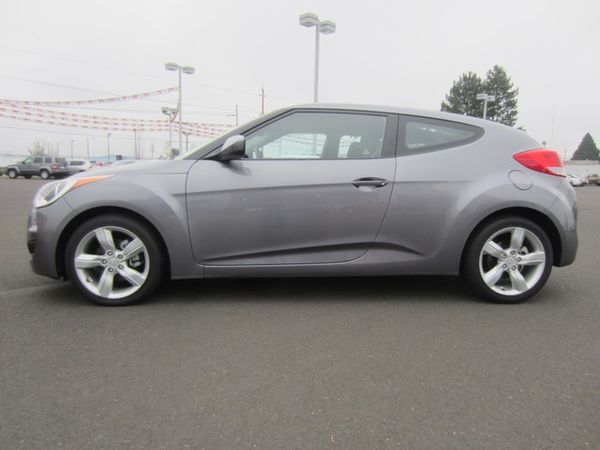 Hyundai Veloster 2012 photo 2