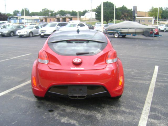 Hyundai Veloster 2012 photo 2