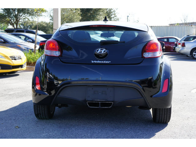 Hyundai Veloster 2012 photo 3