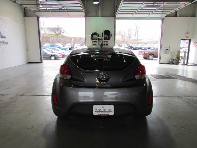 Hyundai Veloster 2012 photo 3