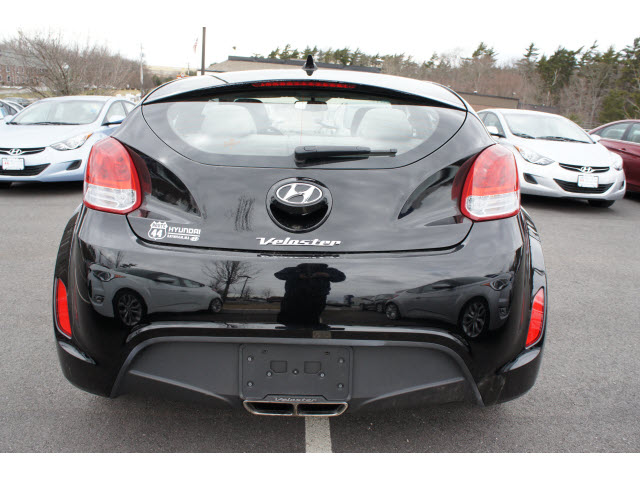 Hyundai Veloster 2012 photo 3