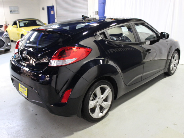 Hyundai Veloster 2012 photo 2